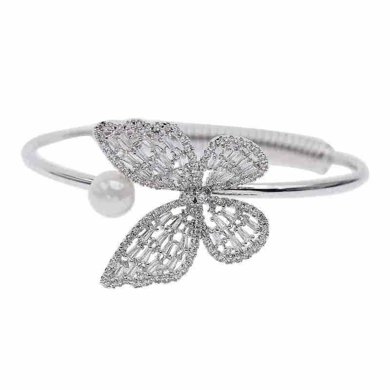 Hollowed-out Bracelet