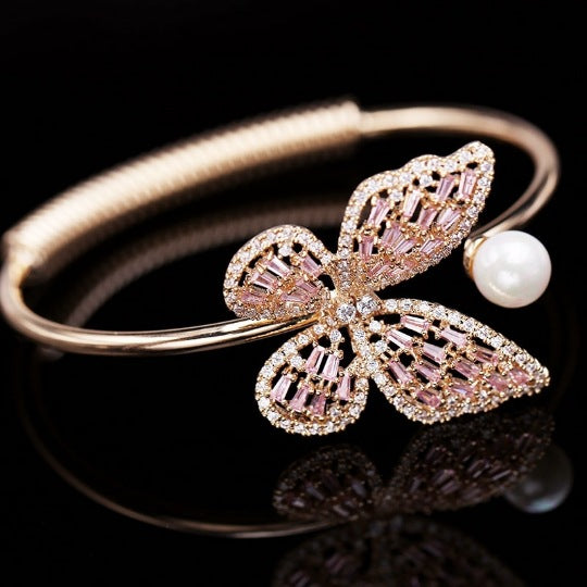 Hollowed-out Bracelet