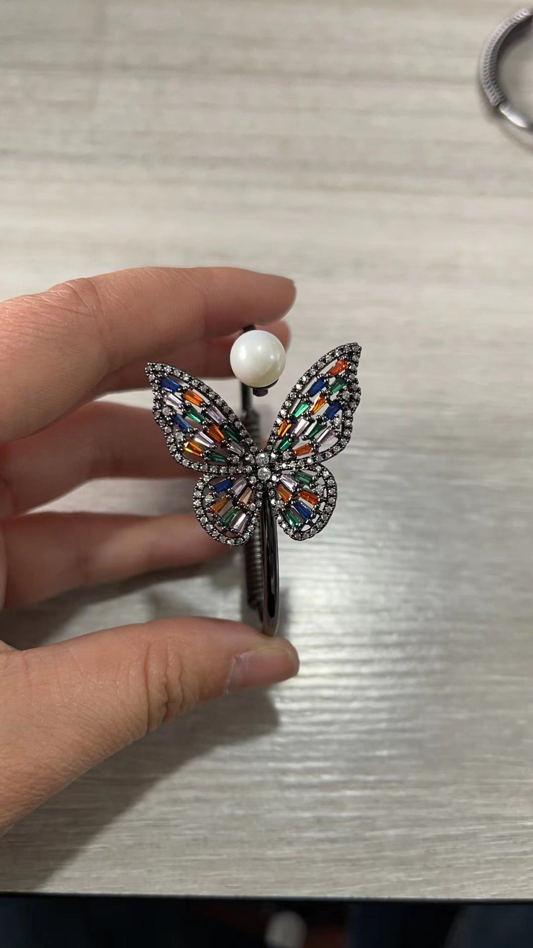 Hollowed-out Bracelet