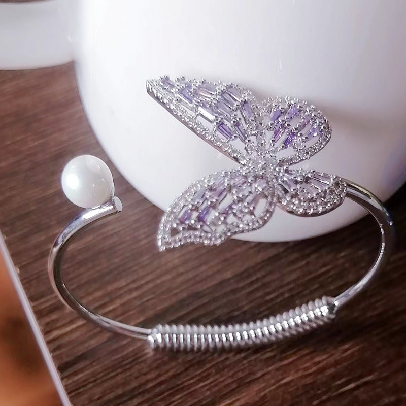 Hollowed-out Bracelet